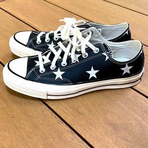 Converse
Leather Archive Prints Chuck 70 Low Top Star Print Sneakers